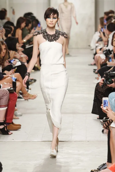 Look 36